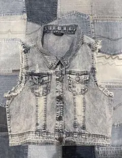 ダメージデニム　クラッシュデニム　デニム　ベスト　デニムベスト　クラッシュ　ボロ