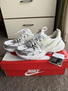 Nike V2K Run スニーカー 8.5
