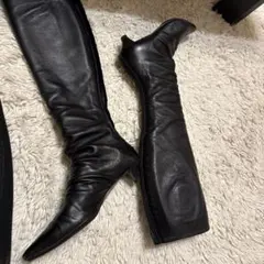 ブラックレザー ロングブーツ ポインテッドトゥ