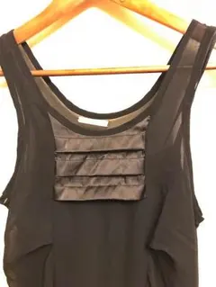 ワンピース 裾フリル ペチコート付★美品★二次会、パーティに