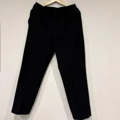 【美品】ユニクロ　タックワイドパンツ　メンズスラックス　ブラック　Sサイズ