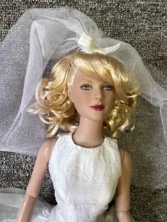 Tonner doll Bewiched Samantha &Matrimony