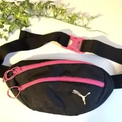 【未使用品】PUMA ボディバッグ ブラック/ピンク