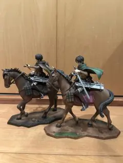進撃の巨人 フィギュア エレン リヴァイ 騎馬