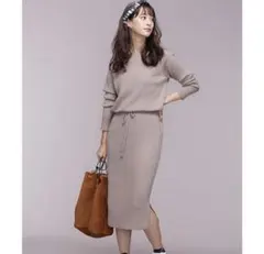 ロングニットワンピース