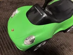 Item thumbnail for item 9970a3f0-d898-45dd-a4c1-80317844043b