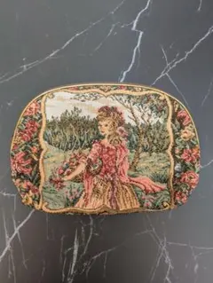 刺繍デザイン オーバル型ポーチ