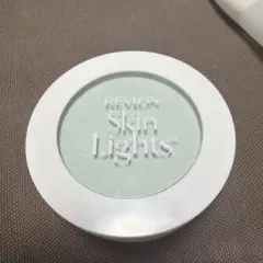 REVLON Skin Lights プレストパウダーのサムネイル