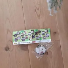 ヒロアカ　くら寿司　マグネットシート　緑谷出久、爆豪勝己、麗日お茶子、トガヒミコ