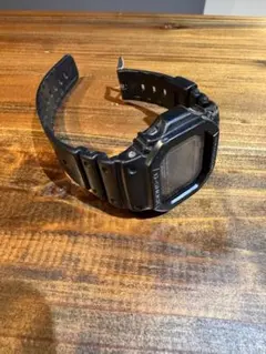 CASIO G-SHOCK G-5600UE-1JF 極美中古品。 ① - メルカリ