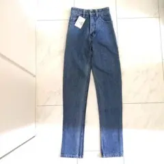 最終お値下げ！GUESS スキニーデニム ライトブルー 新品タグ付き