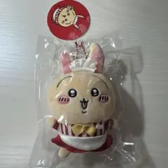 ちいかわレストラン　ホール担当なマスコット　うさぎ