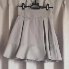 ピンク フレアスカート