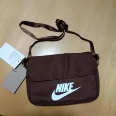 Item thumbnail for item 8cee0528-65d8-421a-8632-337ad1a5511e