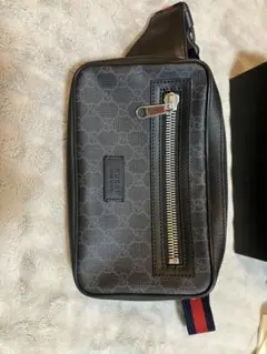 【美品】GUCCI ショルダーバッグ