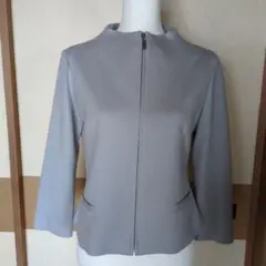 グレー ノーカラージャケット ジップアップ