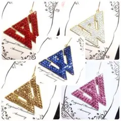 WINNER ロゴ風　ピアス