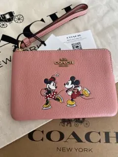 期間限定正規品　COACH【CN026】Disneyコラボ　ジップリストレット