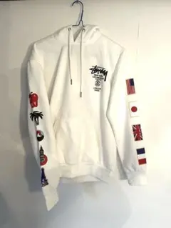 352【入手困難】ステューシー♤刺繍ビッグロゴ　希少　パーカー　即完売品　人気 STUSSY】 ステューシー 花柄 刺繍 ビッグロゴ パーカー L ☆人気