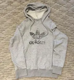 adidas グレー ゼブラ　フード付きパーカー　レディース