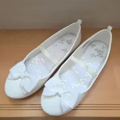 H&M　ホワイトリボン付きバレエシューズ　22cm　34