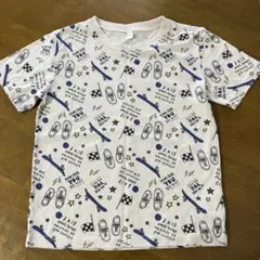 男の子　Tシャツ　130センチ　スケボー　総柄　ベージュ