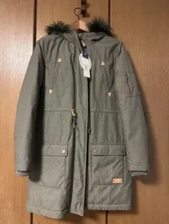 ロキシー（ROXY） 新品　Mサイズ　アウター　コート　撥水性あり　ジャケット