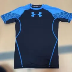 UNDER ARMOUR 半袖Tシャツ 黒/青