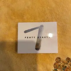 【新品に近い】Fenty Beauty Snap Shadows Paletteのサムネイル