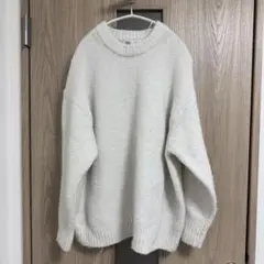 ZARAオフホワイト オーバーサイズ ニットセーター