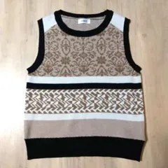 最終値下げ　EVRIS　ニットベスト