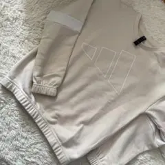 アディダス 女の子トレーナー