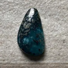 ナコザリ　4.2ct ミディアムグレード　アイランドパイライト