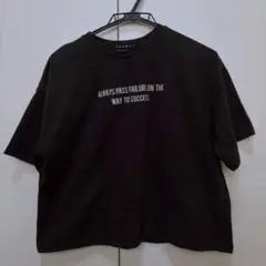 INGNI ブラック Tシャツ ショート丈 メッセージプリント