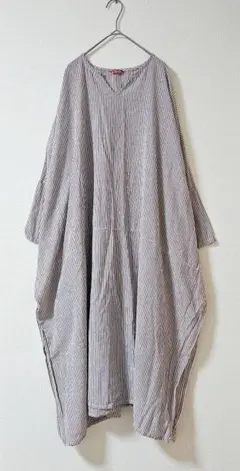Amina/ポンチョ風ワイドプルオーバー/アミナコレクション/ビッグシルエットのサムネイル