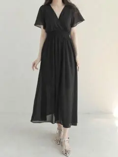 DAZY ソリッドカラーワンピース