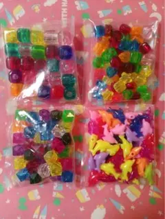 昭和レトロビーズ　カラフルクリア　イルカビーズ　キューブ　当時物　ファンシー