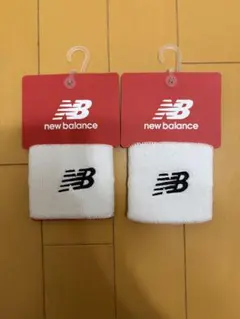 New Balance リストバンド ホワイト 2個セットのサムネイル