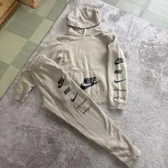 NIKE フード付きスウェットジュニアLベージュSWOOSH JUSTDOIT.