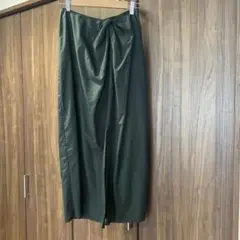 YLEVEスカート