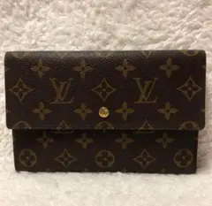 ルイヴィトンポシェットパスポール財布