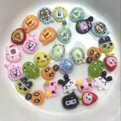 たまごっちネイルパーツ　 ゲーム機械パーツ現品セット600円　4番