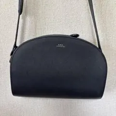 2026年最新】apc ハーフムーン エンボスの人気アイテム - メルカリ