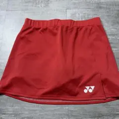 美品 現行タグ YONEX ヨネックス O 赤 スコート ベリークール