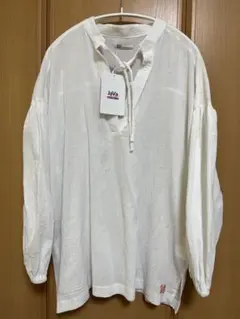 オフホワイト プルオーバー M