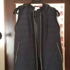 PLST(プラステ)フード付きダウンベスト