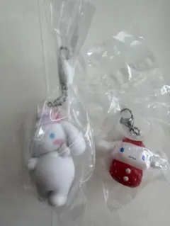 シナモロール　ミニチュアチャーム ライブキャラクラター いちごめじるし　2点