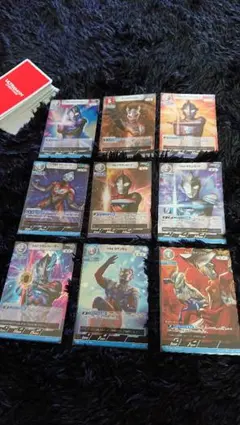 ウルトラマン トレーディングカード セット