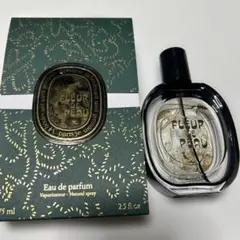 Diptyque オードパルファン フルールドゥポー ホリデー限定 オードパルファン フルール ドゥ ポー 75 ml | Diptyque Paris