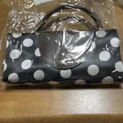 水玉模様の折りたたみエコバッグ